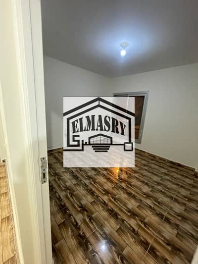 A 136-square-meter apartment is available for rent, fully furnished with a kitchen and air conditioning, in a prime location in Rehab City, Phase 2, n