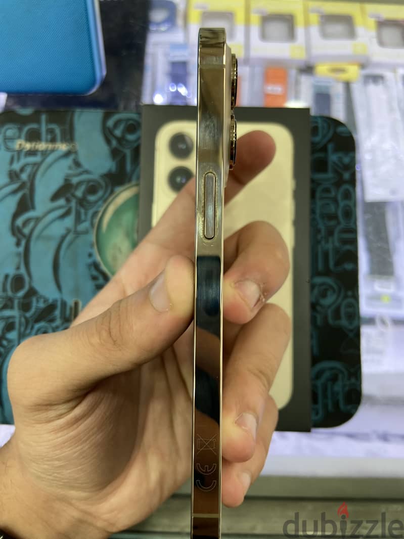 Apple - iPhone 13 Pro 4