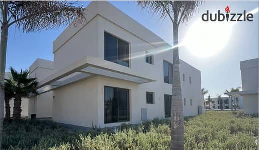 The Waterway – North Coast | Single-story villa | Front row | Full sea view | Fully finished | Ready for handover | 5 bedrooms | Installment plan avai