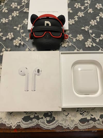 Airpods 2nd Generation original ايربودز ٢ أصلية بالعلبة