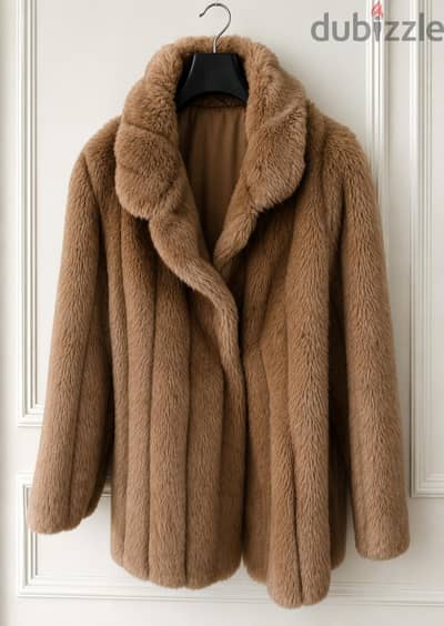 معطف فرو made in  England