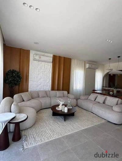 Apartment for sale, ready for immediate occupancy, with installments over the longest payment period in Al Shorouk, in Maadi View Compound, opposite M