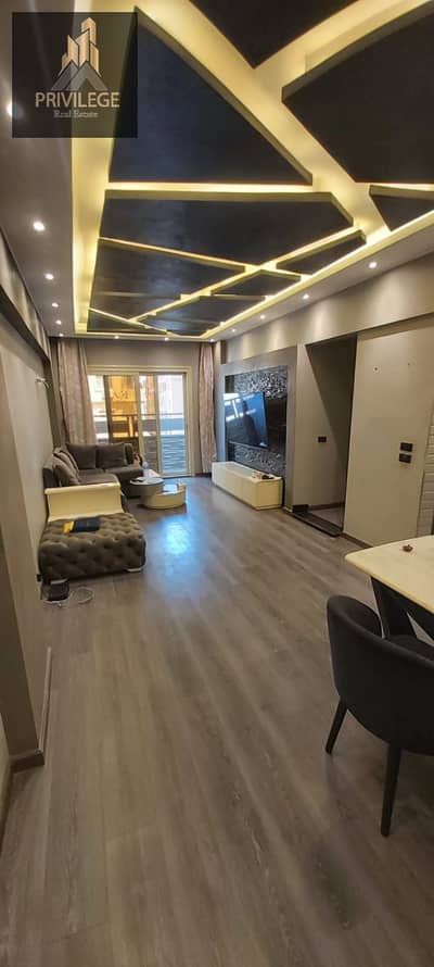 Furnished apartment for rent in Bitcho American City, Fifty Street