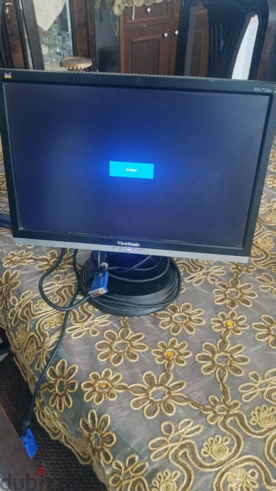 شاشة كمبيوتر ١٦ بوصة للبيع viewsonic