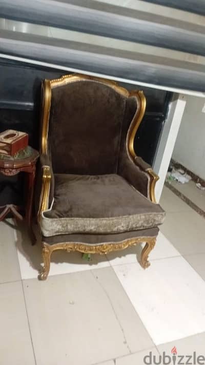 صالون بحاله ممتازه