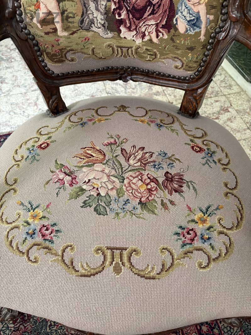 Aubusson Salon Set 2