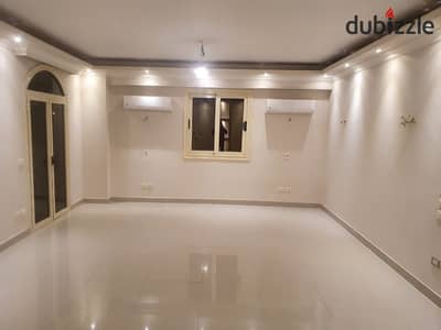 شقة للبيع في النرجس عمارات 225م دور أول بحري | 3 غرف (ماستر) | ريسبشن 3 قطع | حصه في الجراچ
