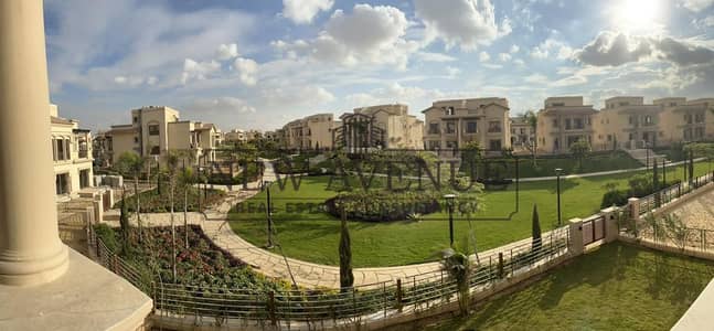 فيلا مستقلة للبيع في مدينتي القاهرة الجديدة Madinaty New Cairo تشطيب كامل وتكييفات جديدة جاهزة للاستلام بموقع مميز مع حديقة وجراج