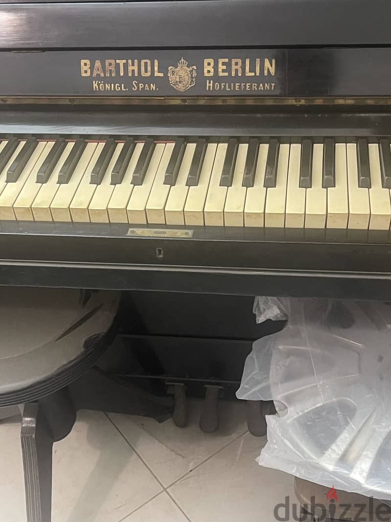 Classic German Piano 1