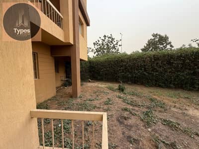 Ground floor apartment with garden for sale in Ashgar City Compound, 127 sq m + 125 sq m garden, 2 bedrooms, 2 bathrooms, personal finishing (not comp