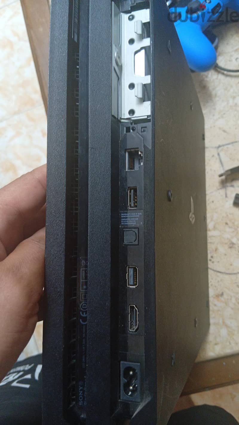 ps 4 pro 6
