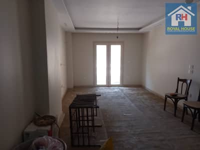 Apartment for sale with the specifications everyone is looking for in Hadayek El Qobba, ready for living and its price is a real opportunity