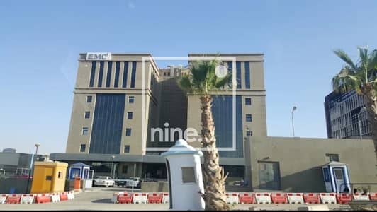 مساحة ادارية للايجار بافضل سعر في التسعين الشمالي  بالقرب من الداون تاون -1600متر - التجمع الخامس  - القاهرة الجديدة