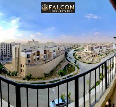 Apartment in the Sarai compound, next to Madinaty, available via a 12-year interest-free installment plan; located directly on the Suez Road.