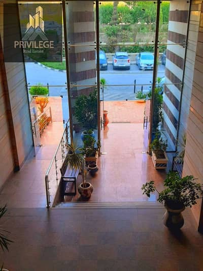 Licensed administrative office for rent in Hayat Degla Compound 155m | Licensed office | Fully furnished with air conditioning | Ready to work . . Location close to all transportation . . Very special price