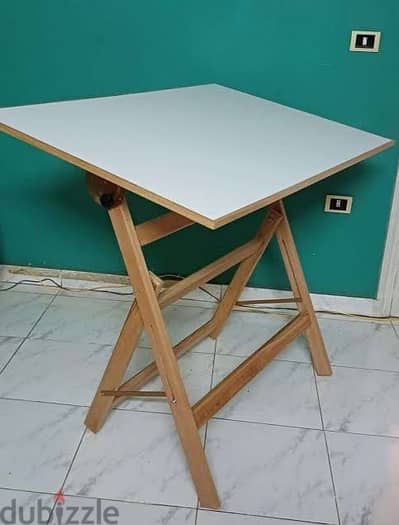 ترابيزة رسم هندسي
