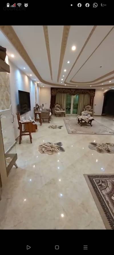 للبيع شقة بالسياحية امام مول العرب