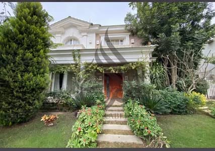 villa for sale in mountain view 1 new cairo prime location under market price Fully finished