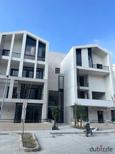 Apartment 159m in Garden immediate delivery in Carmel at the cheapest price?? from Sodic