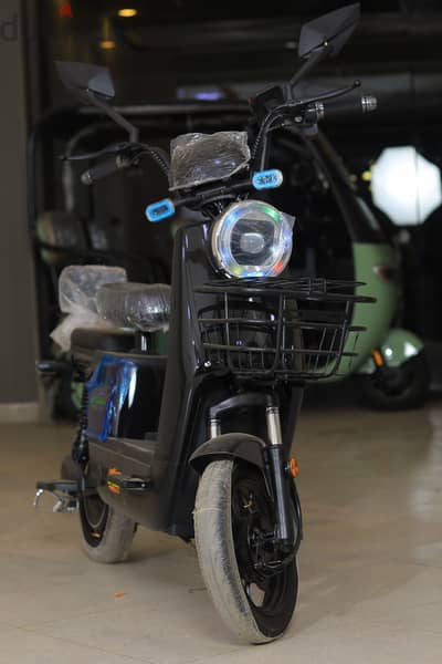 Electric Scooter o. . watt - وات ٥٠٠ سكوتر كهرباء فيه بصمه وبلوتوث