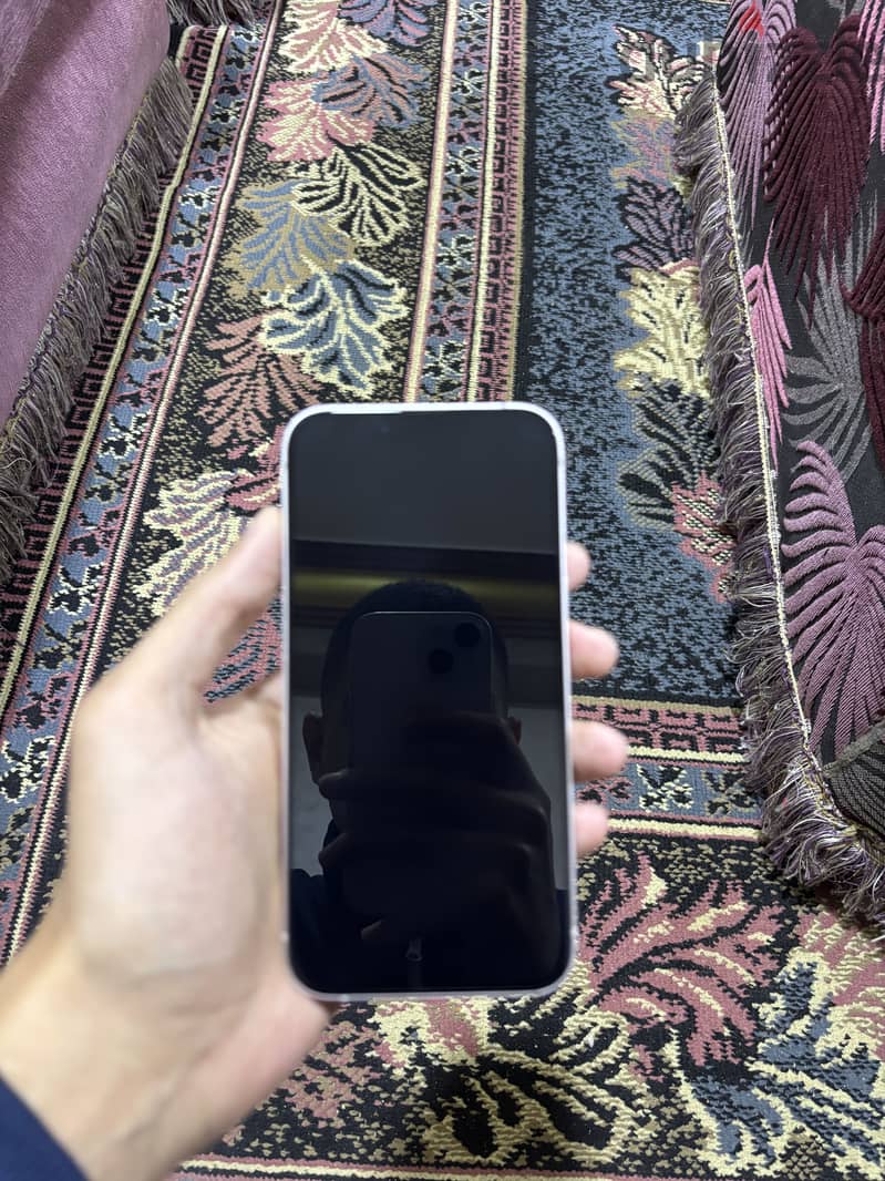 Apple - iPhone 13 4