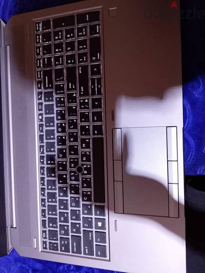HP ZBook 15 G6 i9-9880H 32GB 512SSD 4GB Quadro كسر زيرو