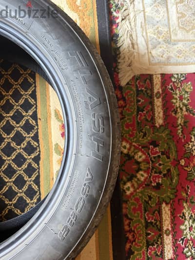 طقم كاوتش للبيع مقاس 235/55/19