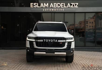 Toyota Land Cruiser 2026 سعر خاص داخل المعرض