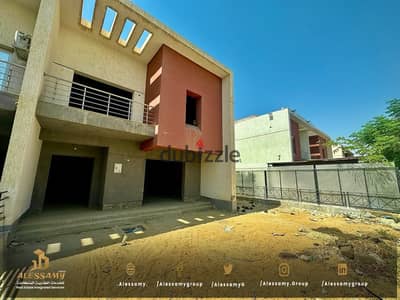 Townhouse for sale in Madinaty—priced like an apartment. Model II, with a land area of ​​231 sqm. An exceptional deal in Madinaty.