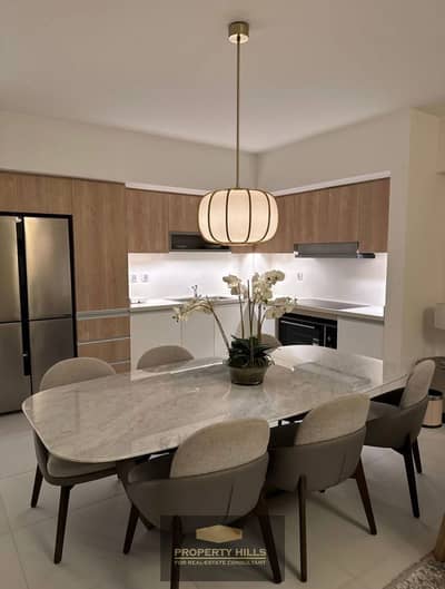 I own a fully finished Luxury apartment in the Eastern expansions next to Palm Parks and Swan Lake