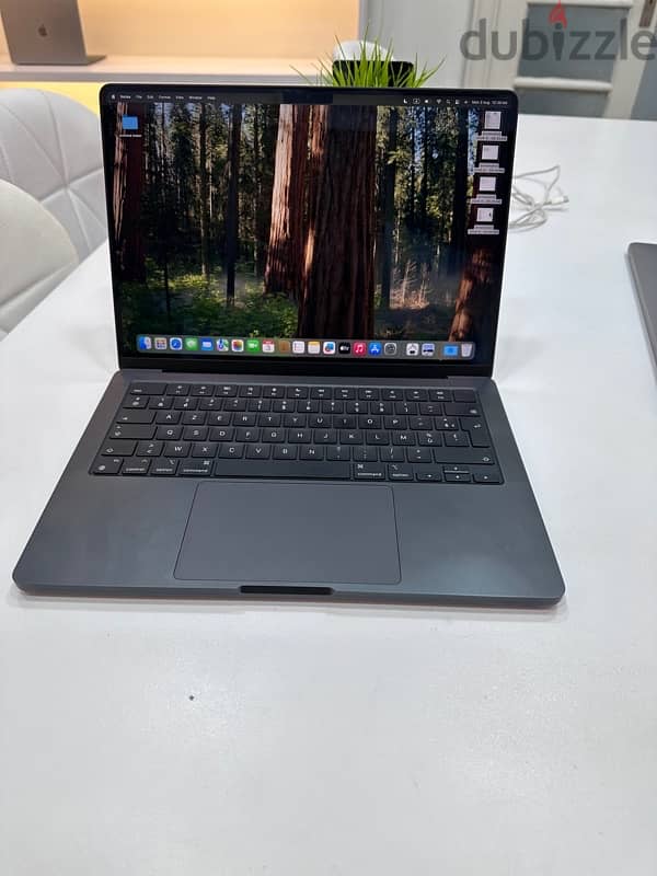 MacBook Pro m3 pro 14inch 3