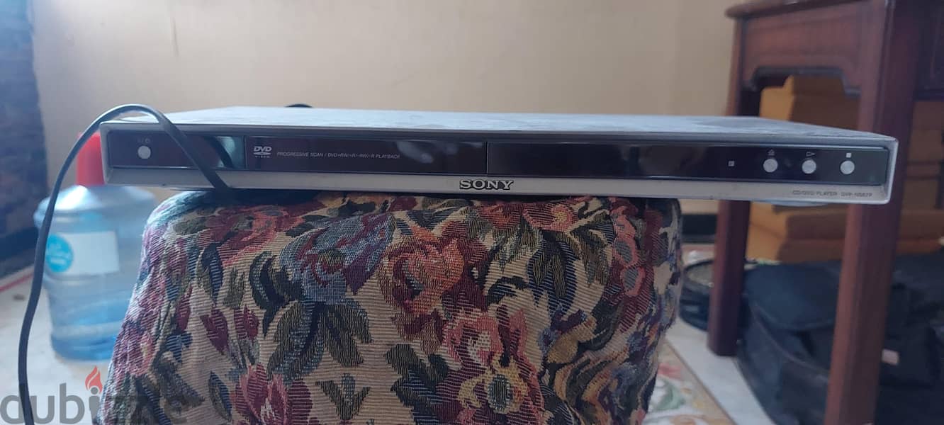SONY DVD / CD player 2