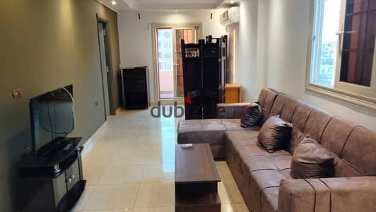 استدديو مفروش بفرش حديث في قلب دجلة المعادي في ارقي شارع في قلب دجلة  امن و حراس 24 ساعه