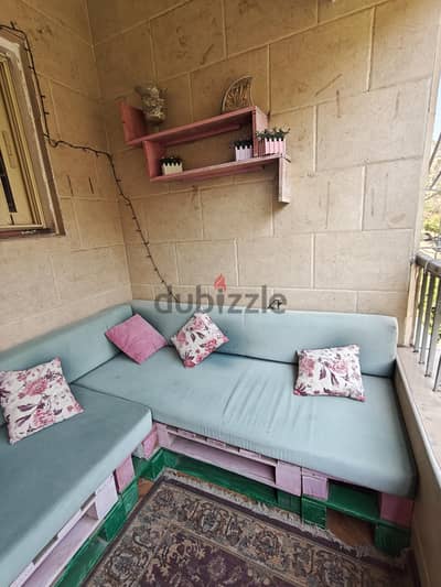 ركنة خارجية فى البلكونة  أو الحديقة