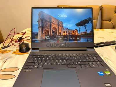 لاب  Hp victus 15 كسر زيرو