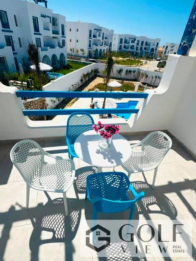 Two-bedroom chalet 92m steps from the beach behind the villas with a pool view ready for delivery in Mountain View Ras Al Hikma - North Coast Two-bedroom chalet 92m steps from the beach behind the villas with a pool view ready for delivery in Mountain View Ras Al Hikma - North Coast