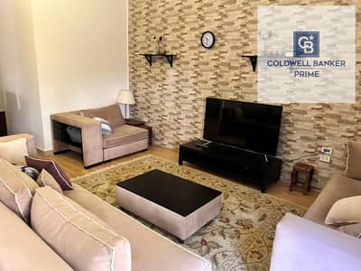 ارخص دوبلكس للبيع 150 م +بيزمنت 50 م متشطب ومفروش بالكامل -3 غرف -في المستثمرين الجنوبية – التجمع الخامس أمام الجامعة الأمريكية AUC