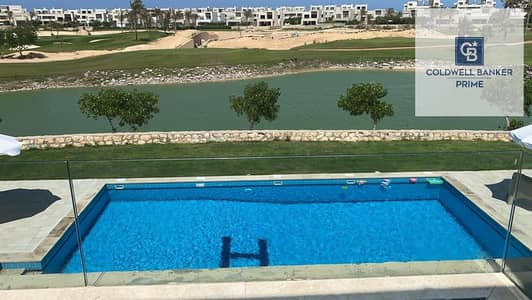 إطلالة لا تتكرر واقل سعر  | فيلا ستاندالون 1300م بحمام سباحه خاص وتشطيب فاخر في هاسيندا باي – الساحل الشمالي فيو لاجون مباشر | 4 غرف