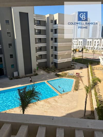 A prime investment opportunity – a fully finished and furnished 107 sq m apartment with a stunning view for sale in Palm Hills New Alamein Compound -