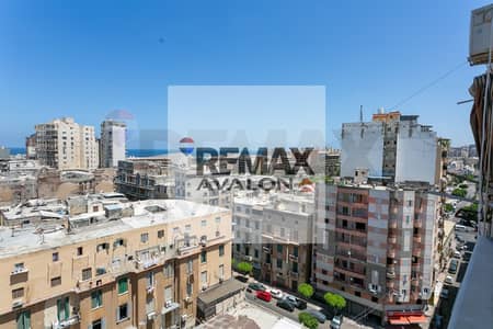 Apartment for sale 215 m Al-Azareeta (Mohamed Al-Shaghai)