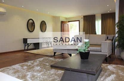 A fully finished apartment ready for viewing in New Cairo at the lowest price, next to Swan Lake Residence in a fully built compound.