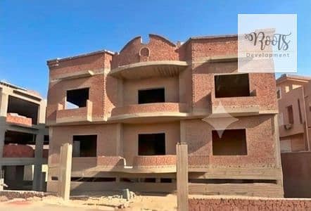 For Sale Sandalone Villa , in a prime location in El Shorouk ,October