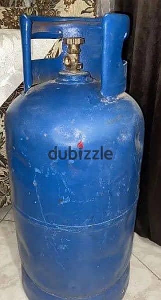 انبوبة غاز بالمنظم والخرطوم