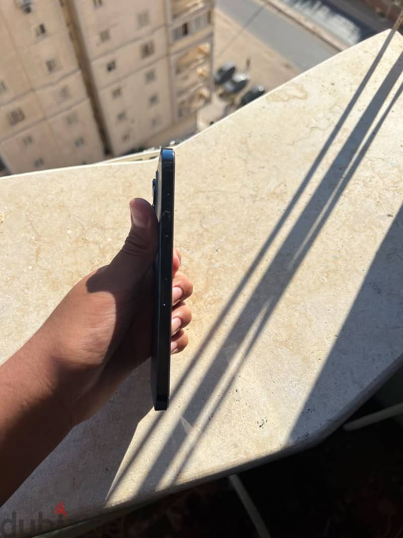 Apple - iPhone 12 Pro Max 3