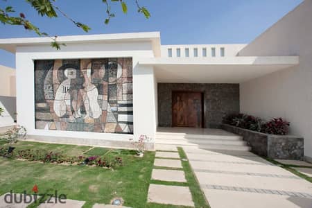 Ready to Move Villa Pyramids View Next to New Giza