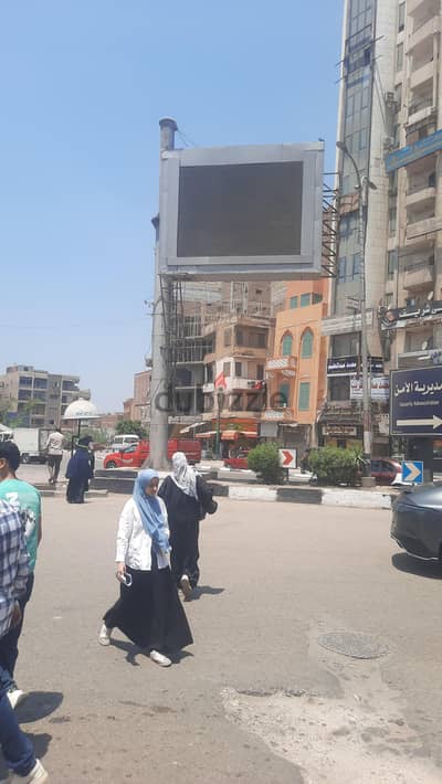 شاشة عرض للمعاينة ٣×٥