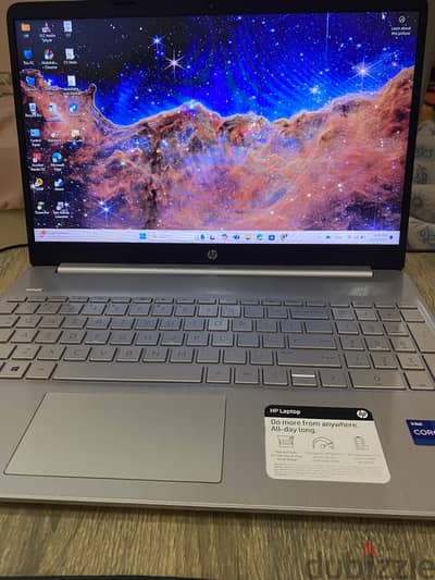 لابتوب اتش بي استيراد الخارج core i7 11 gen // ram 8 // 256 giga