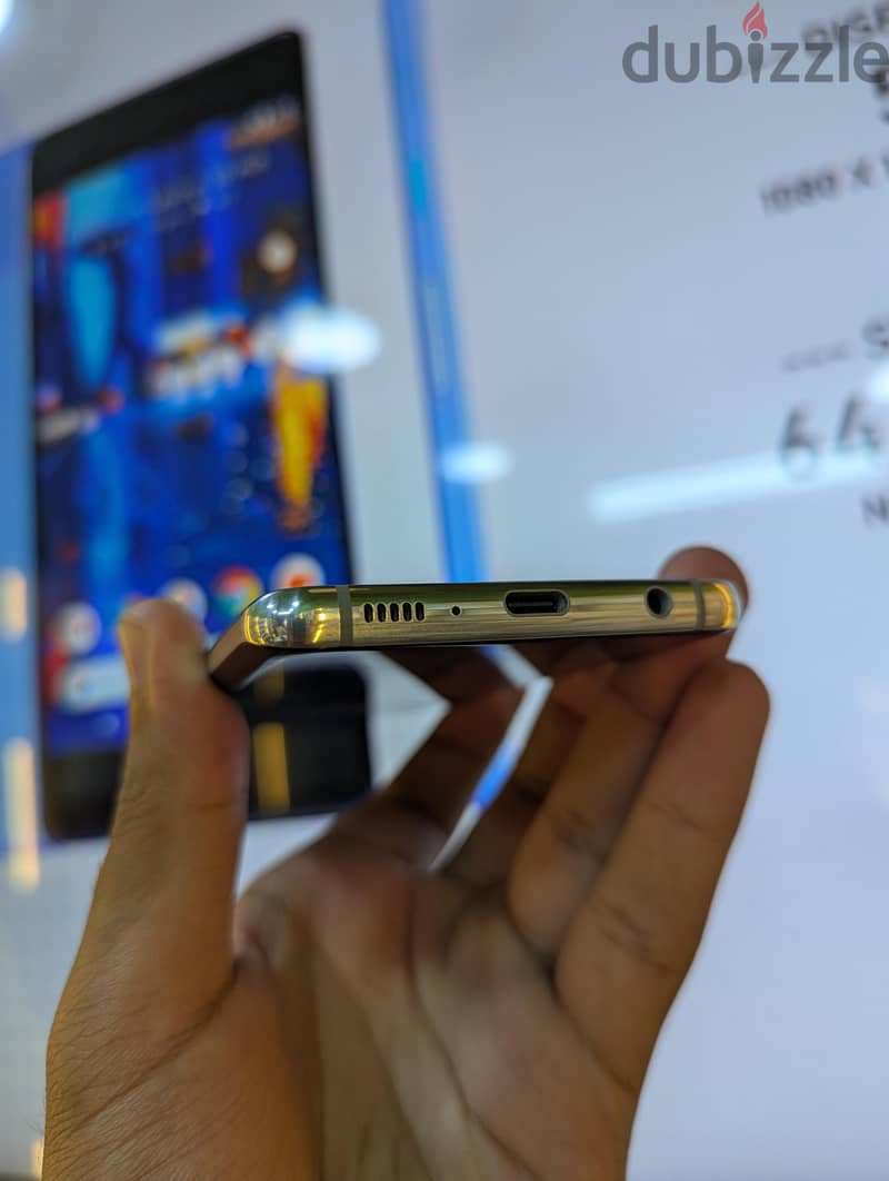 Samsung S10 5