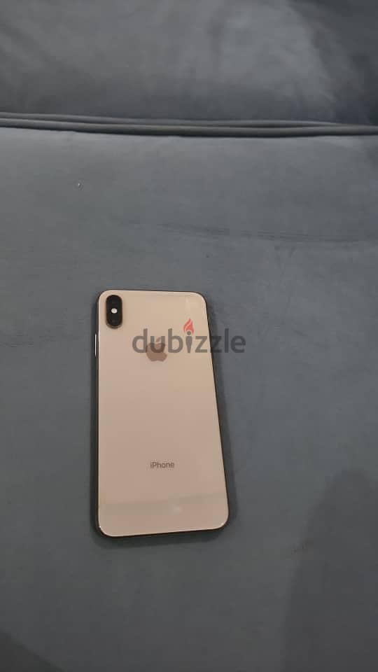 Apple - iPhone XS Max 4