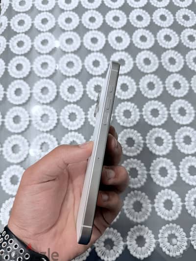 Apple - iPhone 16 Pro Max